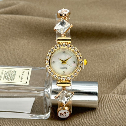 Women’s Diamond Letter Chain Watch | Light Luxury Quartz Bracelet Watch | Adjustable Fashion Wristwatch
